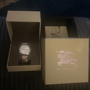 Women’s Burberry watch authentic